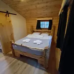 Forrest House Na Drzewie Niedaleko Suntago Budy Mszczonowskie