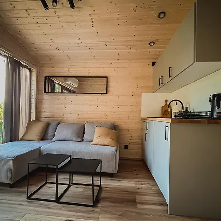 Forrest House Na Drzewie Niedaleko Suntago Budy Mszczonowskie