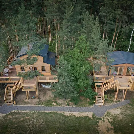 Forrest House Na Drzewie Niedaleko Suntago Budy Mszczonowskie